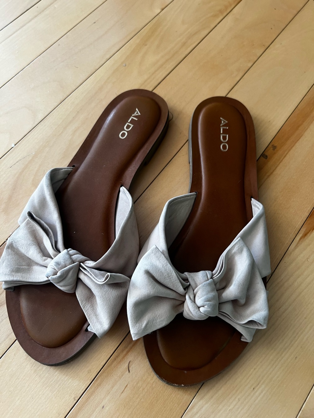ALDO Beige Bow Slide Sandals with Brown Footbed